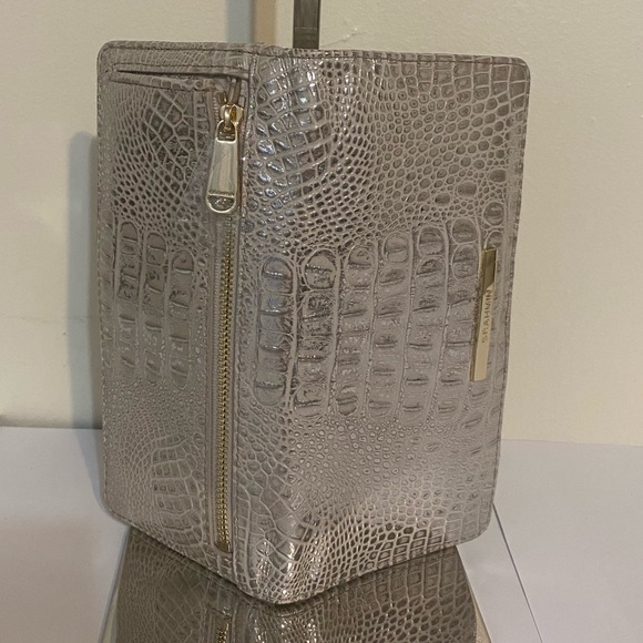 SOLD Brahmin Ady Oyster Mini Melbourne - Picture 4 of 5